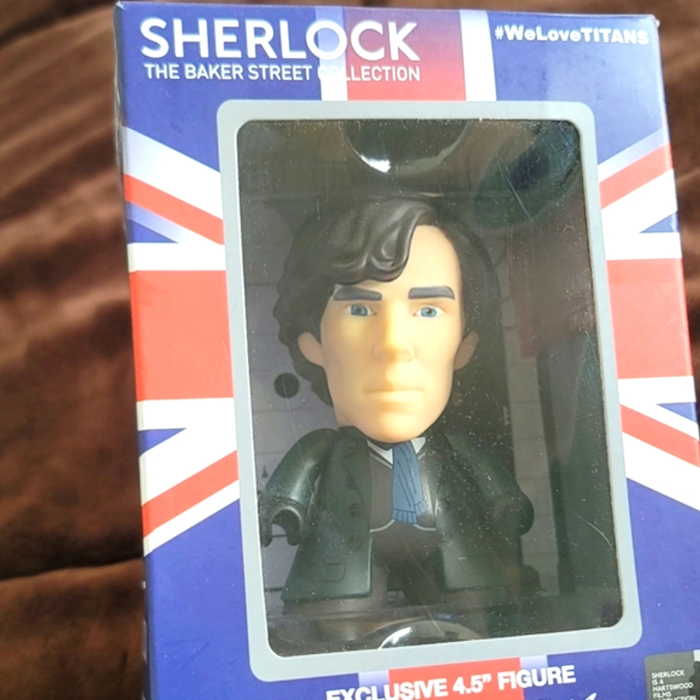NEW Sherlock Titans Vinyl 4.5" Figure